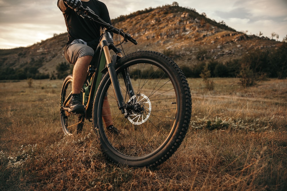 Vélo électrique et garantie des équipements de sécurité : quelles obligations pour les propriétaires ?