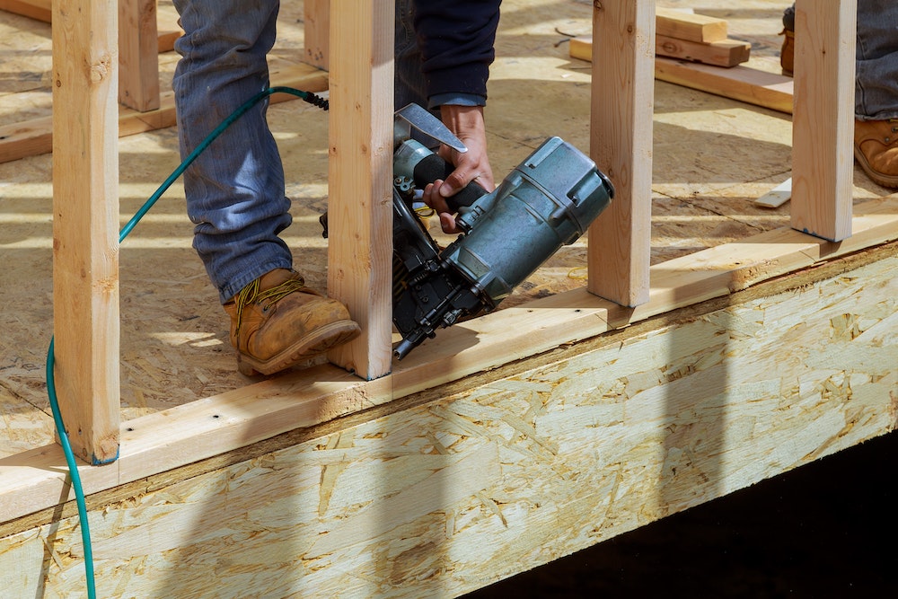 La législation sur la construction de maisons : tout ce que vous devez savoir