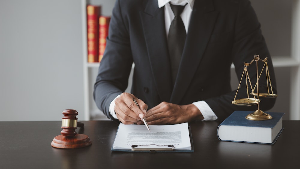 Diffamation : Comprendre et se protéger contre cette atteinte à la réputation