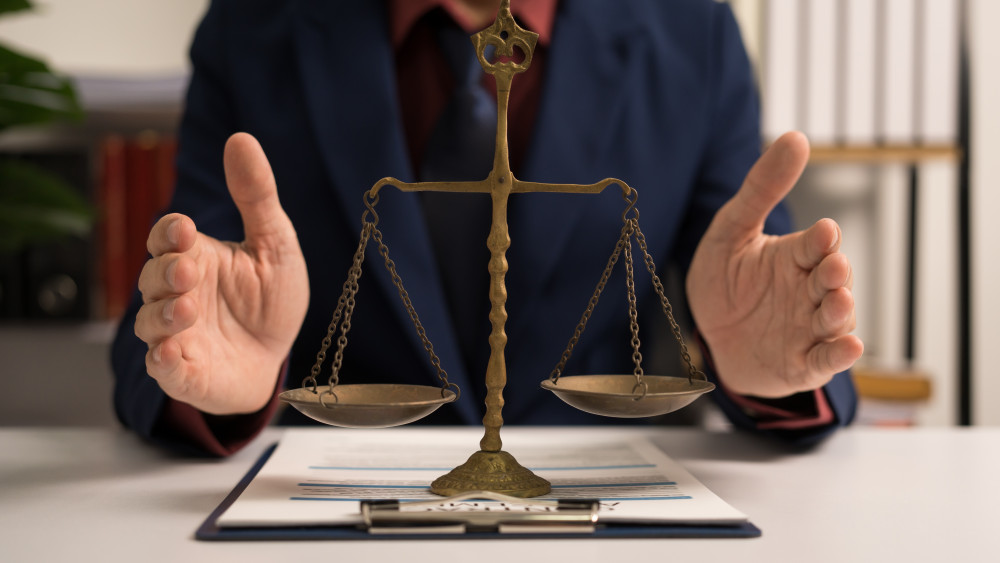 La force obligatoire du contrat: un principe fondamental du droit des obligations