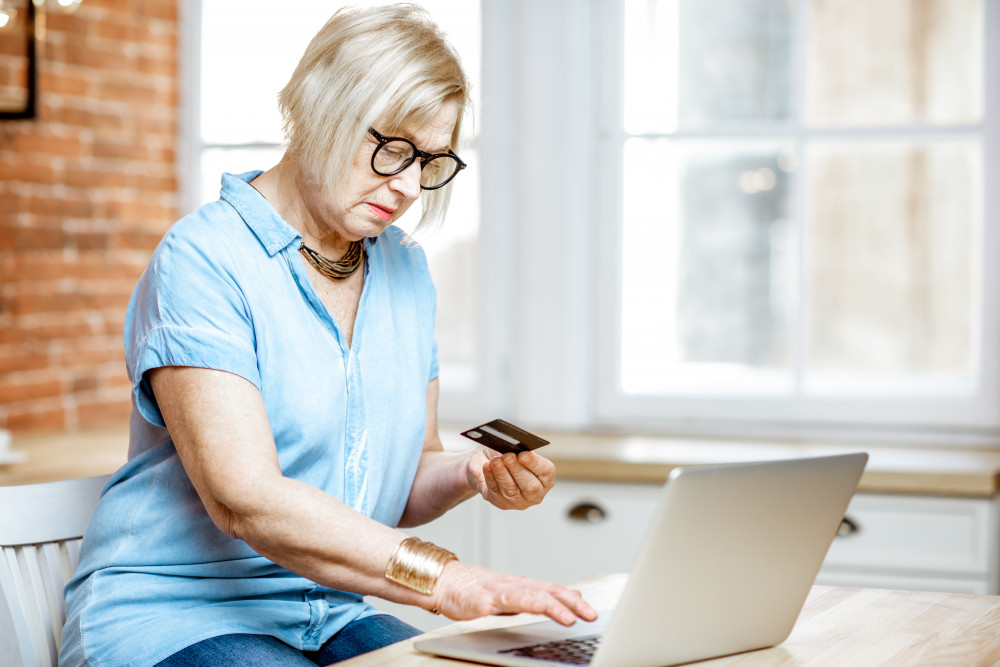 Droits lors des achats en ligne : ce que vous devez savoir en tant que consommateur