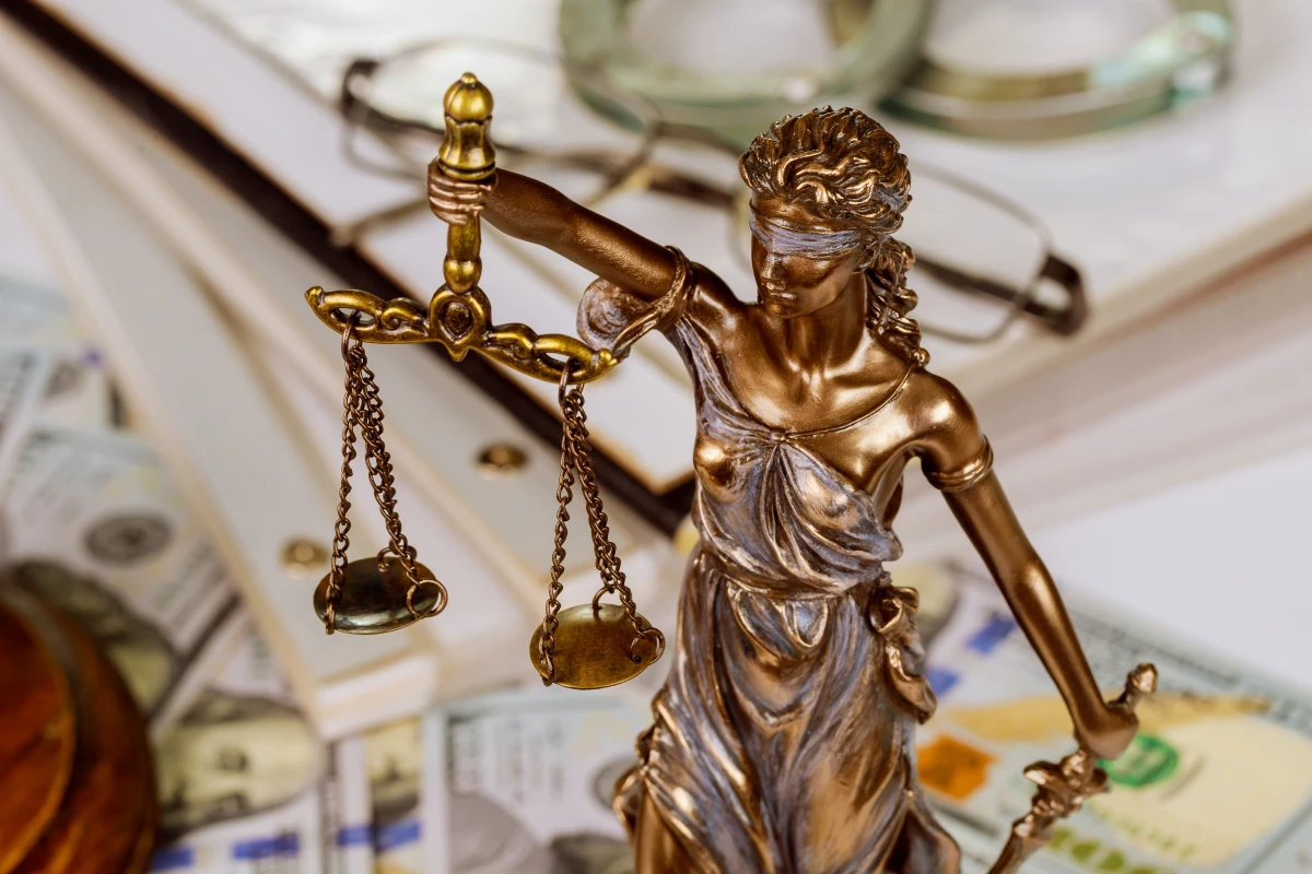 Le Dol en Droit des Contrats : Analyse approfondie et conseils d'expert
