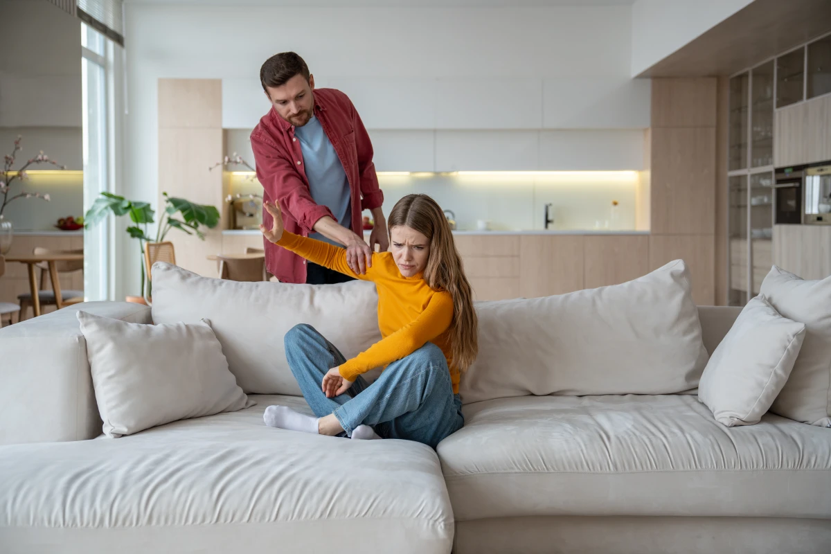 Porter plainte pour adultère ou infidélité : comprendre vos droits et démarches