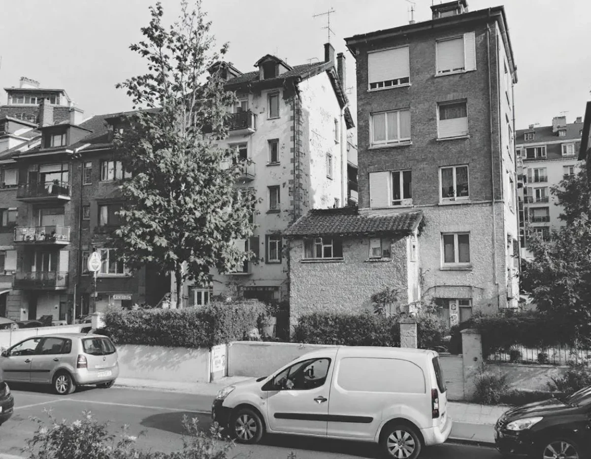 Débarras d'Appartement Étudiant : Cadre Juridique et Obligations Légales