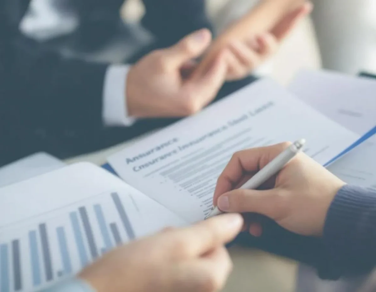 La reconduction tacite des contrats d'assurance santé : droits et protections du consommateur